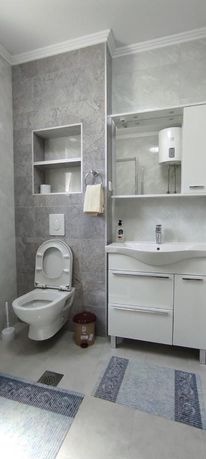 One Bedroom Apartment Gogo With Private Parking Neum Exteriör bild